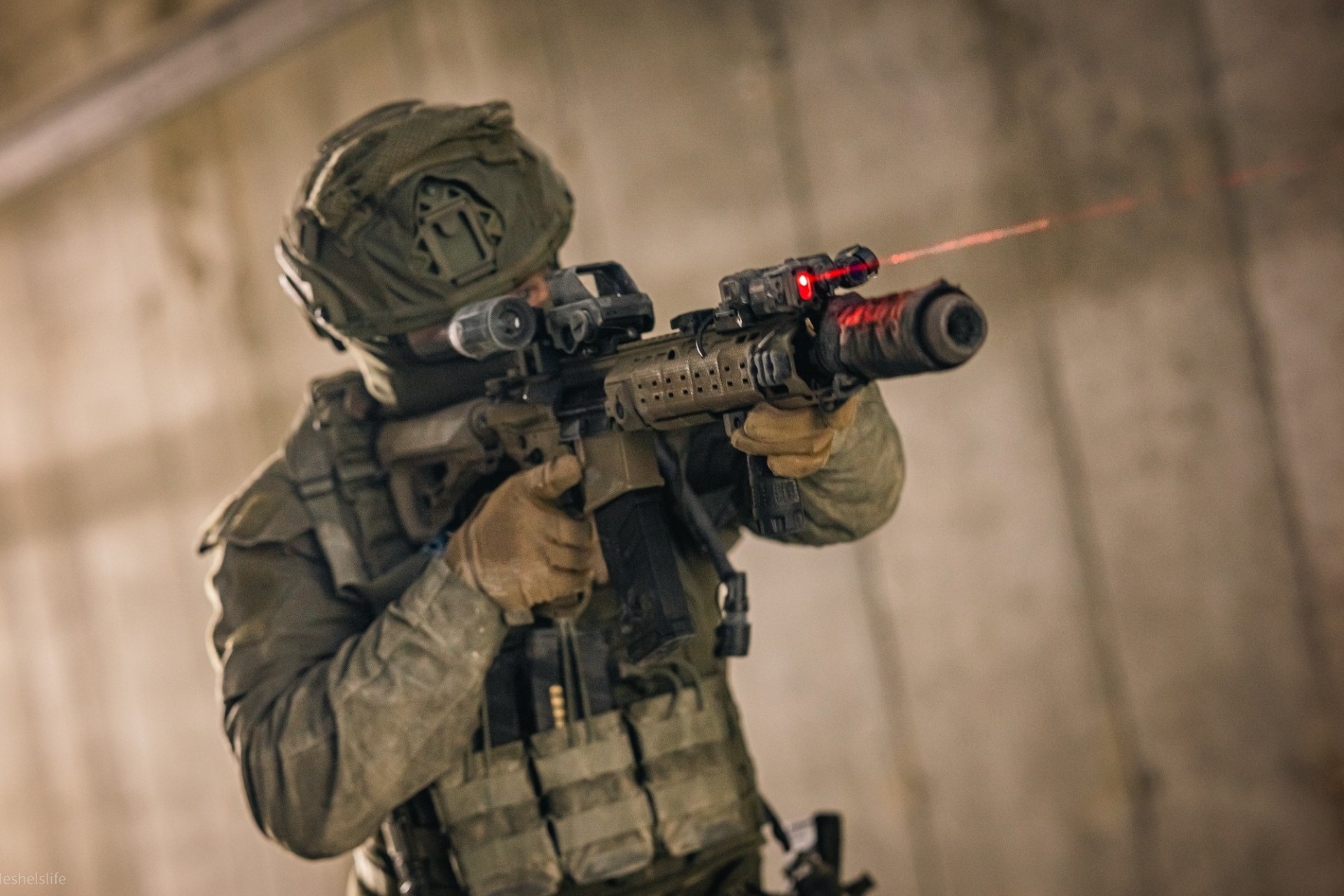 pro-zone: Meprolight Sting Lumina 02, the new "Made in Israel" laser/IR illuminator for professional use