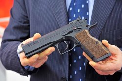 Tanfoglio's new professional products line Tanfoglio introduces a full professional products line at the 2016 IWA OutdoorClassics