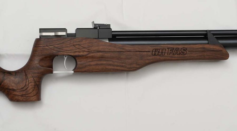Side view of the FAS 611 rifle