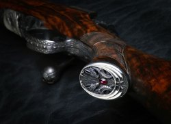 Fanzoj Dracon, a work of art more than a firearm Fanzoj Dracon, a work of art more than a firearm