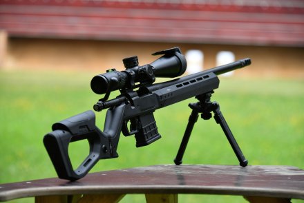 Hera Arms 7SIX2 AR-10 based semi-automatic rifles in .308 Winchester – Test and video Hera Arms 7SIX2 AR-10 based semi-automatic rifles in .308 Winchester – Test and video