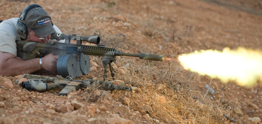 "Feeding the beast": high-capacity magazines for automatic weapons A technical overview on the history and type of high-capacity magazine feeding systems for select-fire and full-automatic firearms