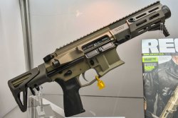 Maxim Defense PDX, the sub-compact PDW The Maxim Defense PDX rifle