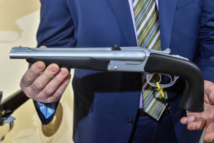 Pedersoli: the return of the Swivel Barrel Pedersoli Howdah Chrome left side