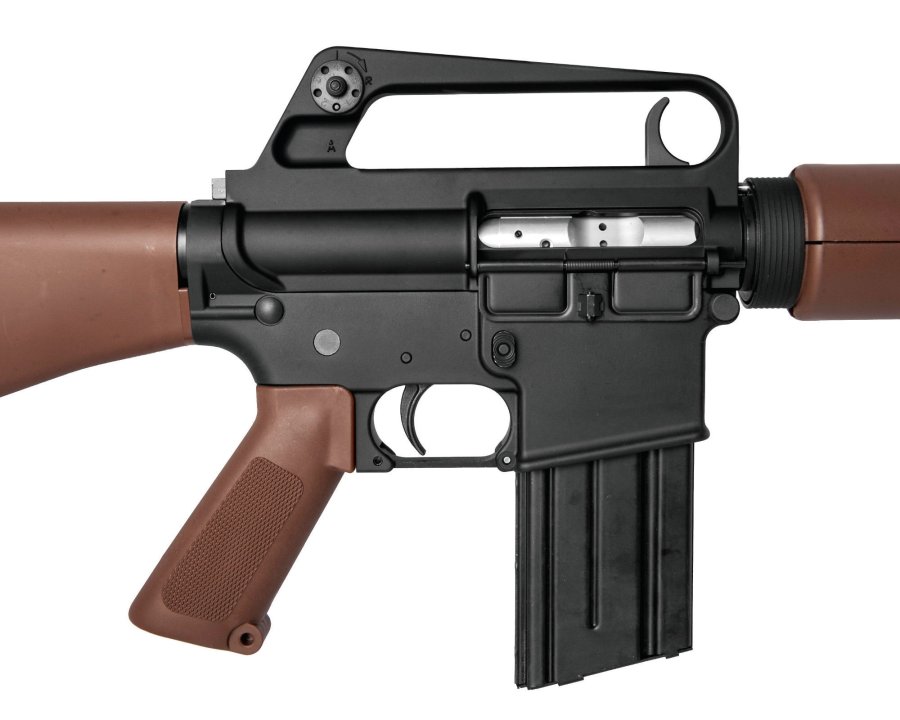 “Retro” test: Brownells and Troy AR-15s  “Retro” test: Brownells and Troy AR-15s