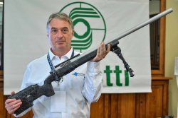 Our editor Giorgio Brancaglion with the Sabatti EVO Tactical Chrome in .308 Winchester