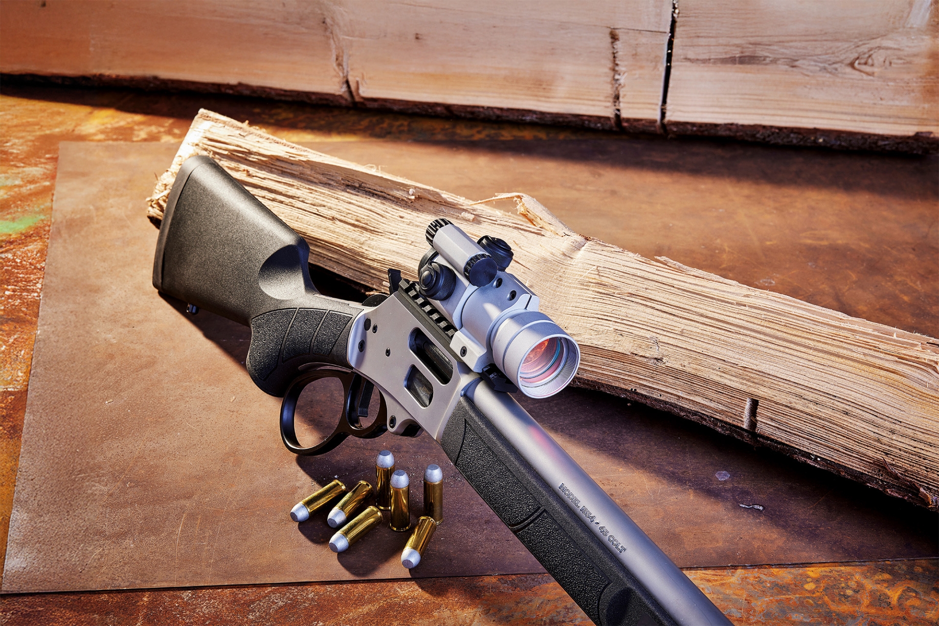 smith-wesson: Smith & Wesson Model 1854 lever-action rifle in .45 Colt: Modern design with a Western flair