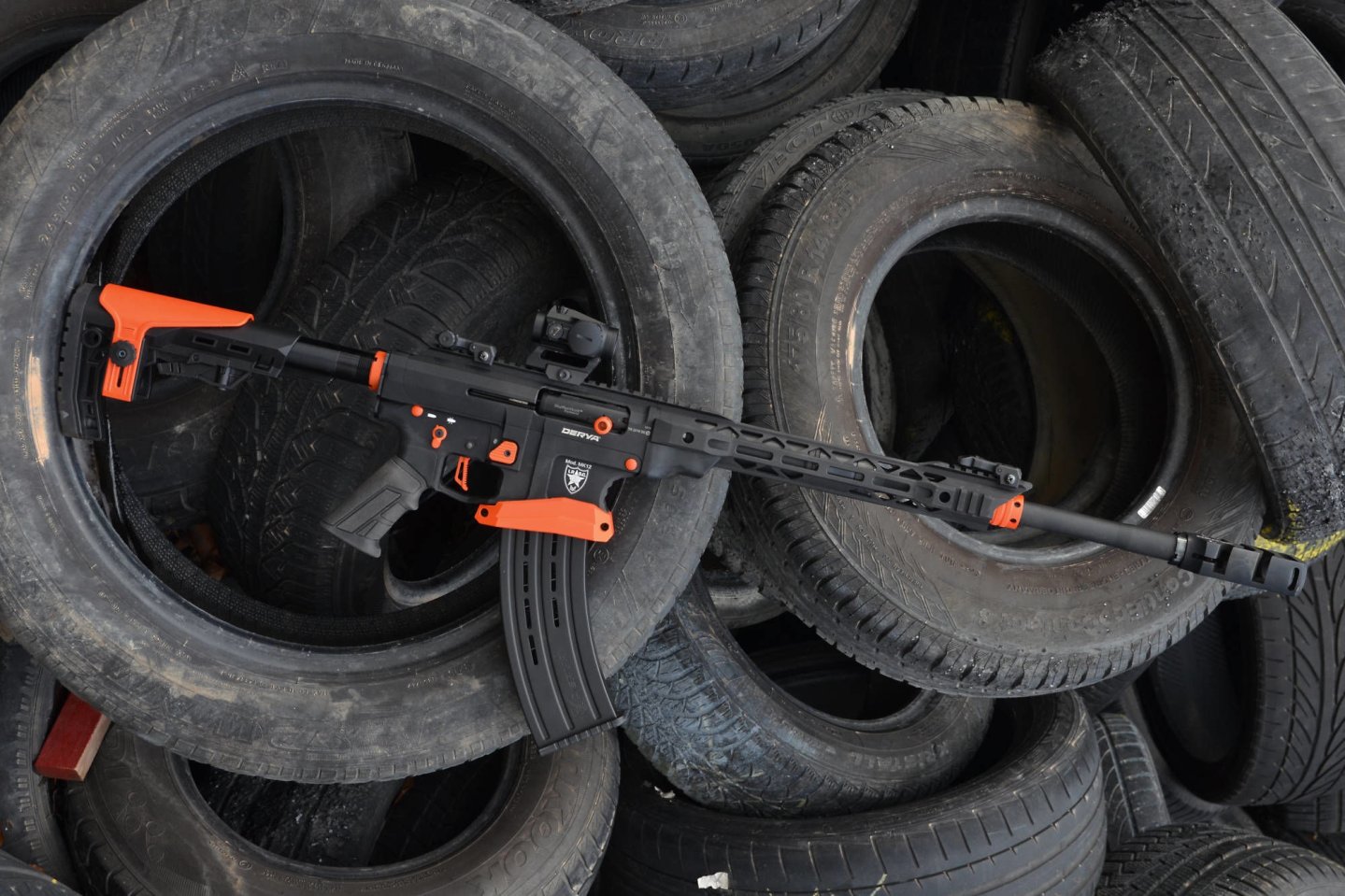 The Derya MK-12 IPSC is a sporting semi-automatic shotgun