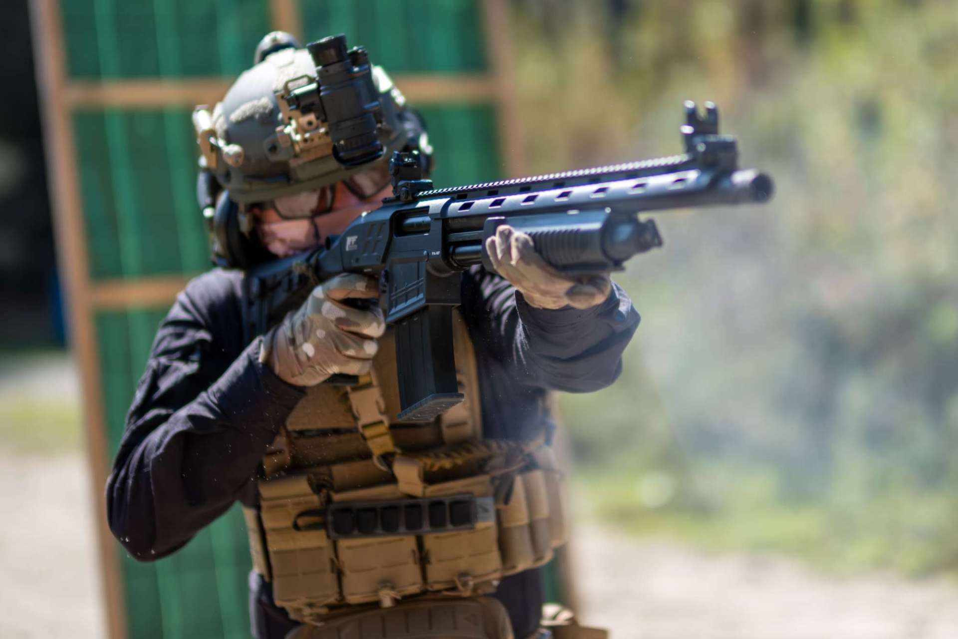 shotguns: IFF PA-MF, the 12-ga pump-action shotgun with tacticool aesthetics shotguns: IFF PA-MF, the 12-ga pump-action shotgun with tacticool aesthetics