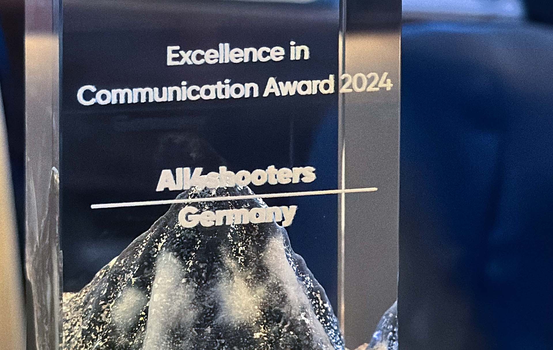 all4shooters.com reçoit le prix de l'excellence en communication 2024 décerné par Hikmicro