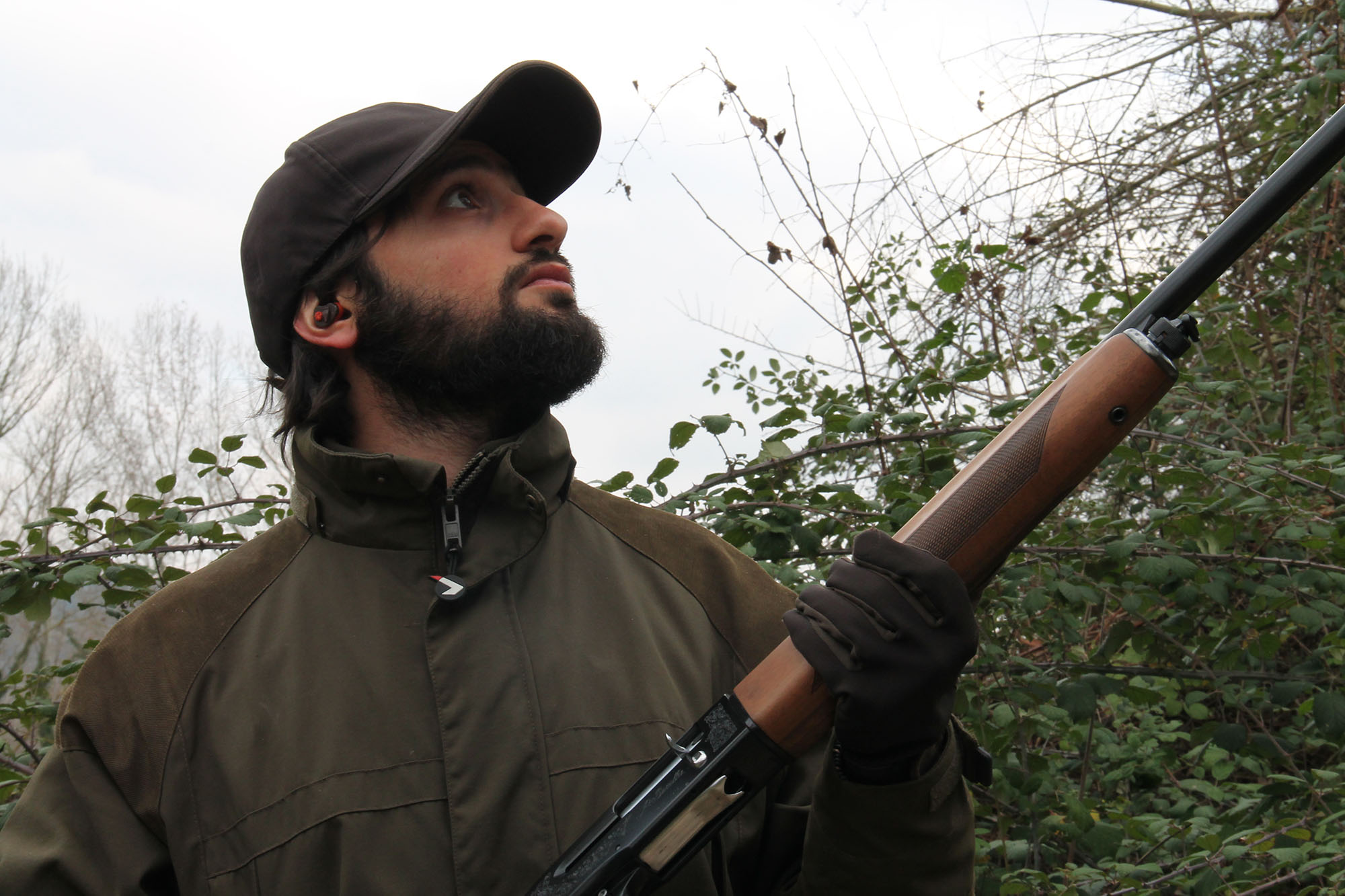 shothunt: Caccia ai tordi con gli auricolari SHOTHUNT shothunt: Caccia ai tordi con gli auricolari SHOTHUNT