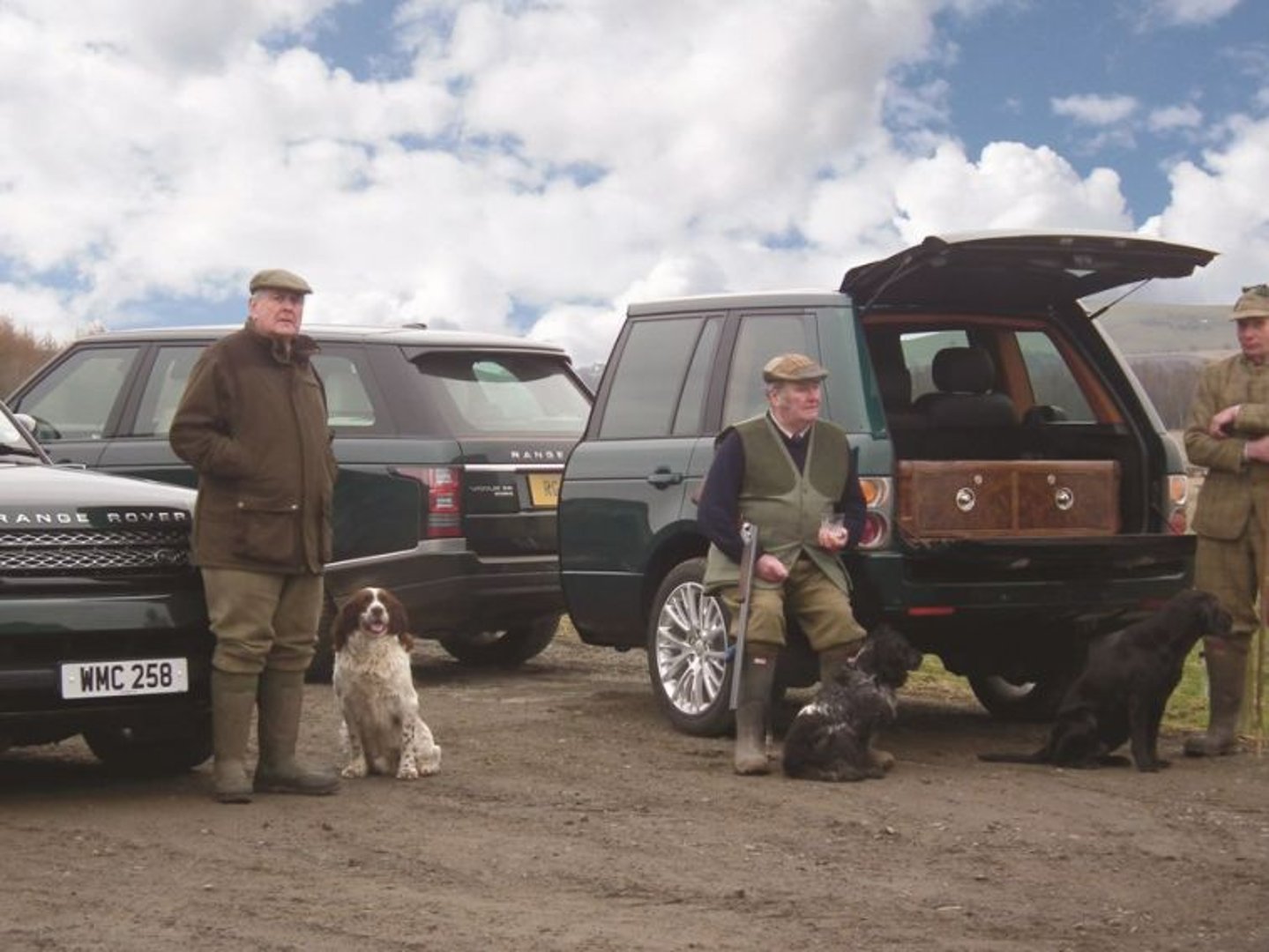 Balindore Tailer Suites