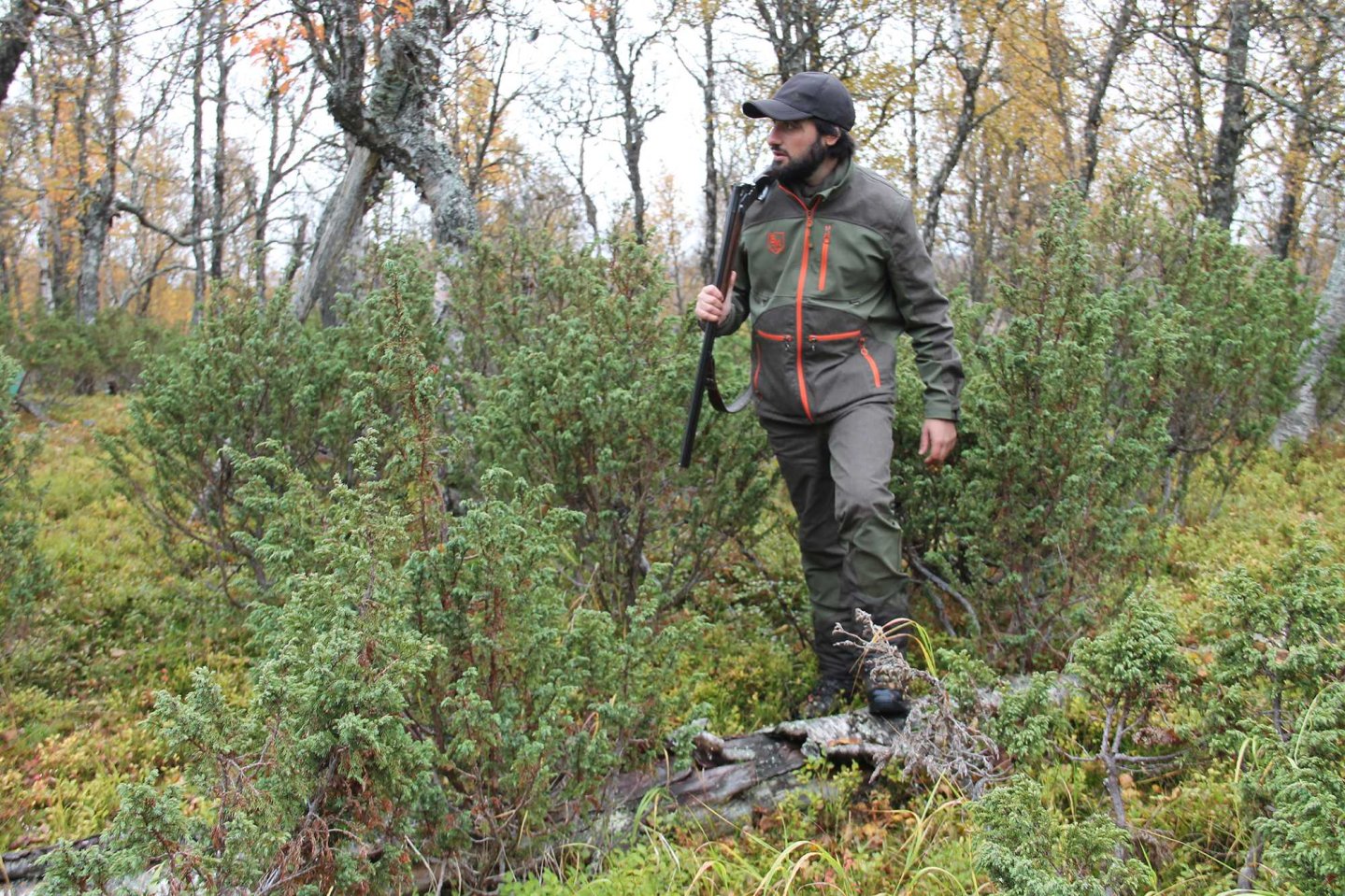 Caccia nel bosco con BIEMME Hunting Cacciatore nel bosco
