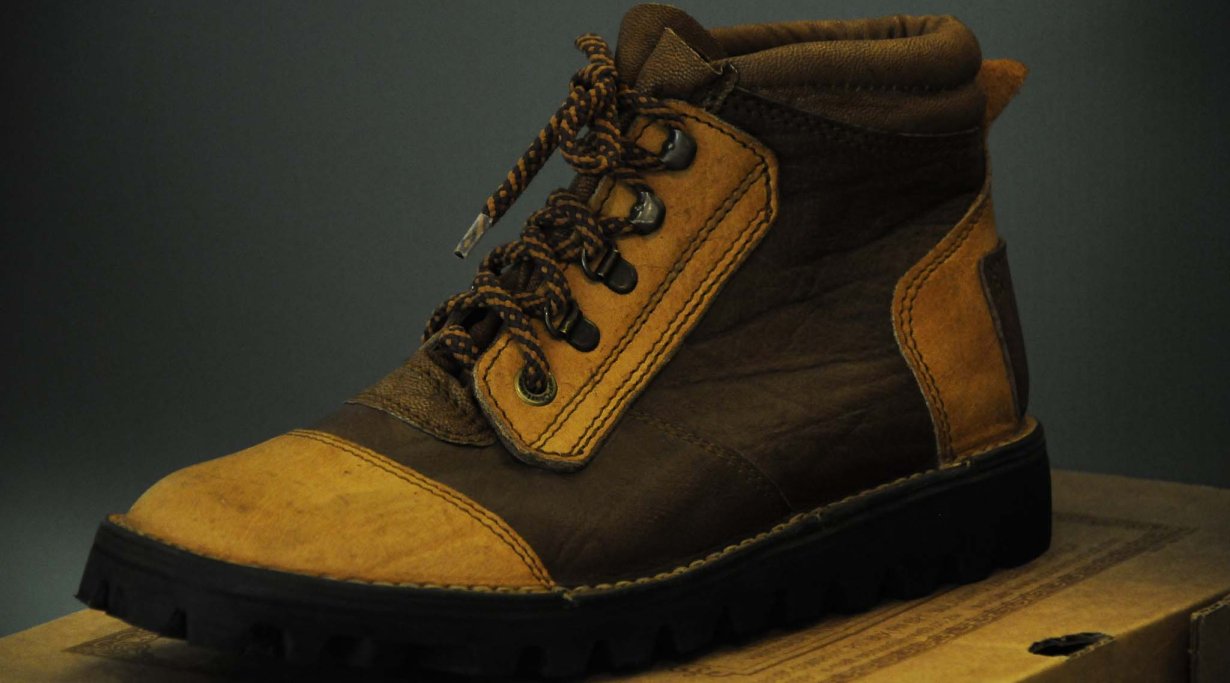 Scarpe "The Courteney Safari" by “The Courteney boot Company”