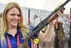 Benelli Super Black Eagle 3: fucile in versione Wood e mancino Fucile Benelli Super Black Eagle 3 versione Wood