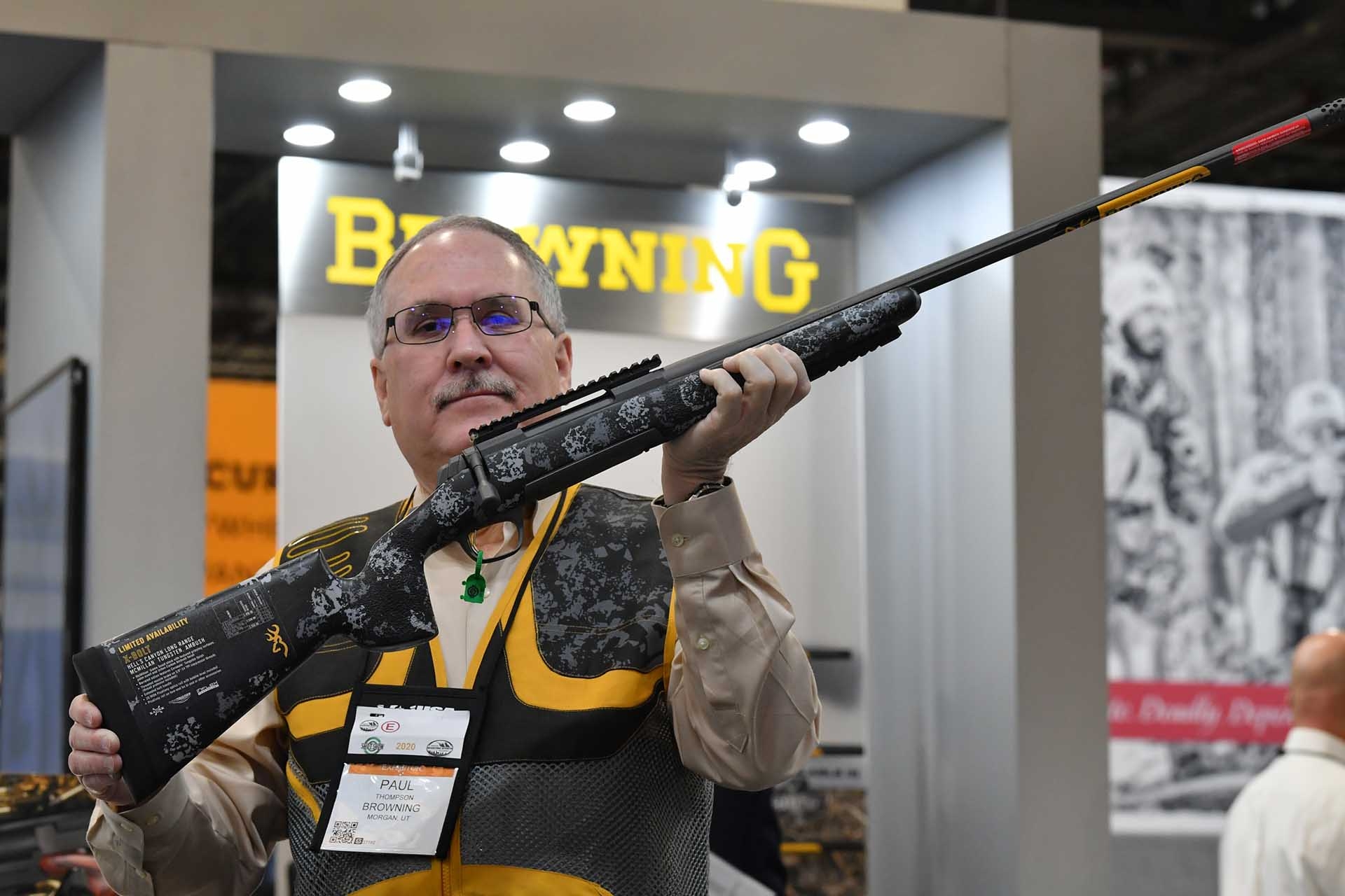 browning: Browning mostra i nuovi modelli di carabina X-Bolt