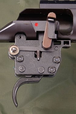 Test: Carabina Haenel Jaeger 10 con calcio sintetico Gruppo di scatto con stecher della carabina Haenel Jaeger 10