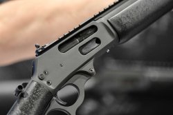 Marlin 1895 Dark, il lato oscuro della carabina a leva Azione a leva della carabina Marlin 1895 Dark