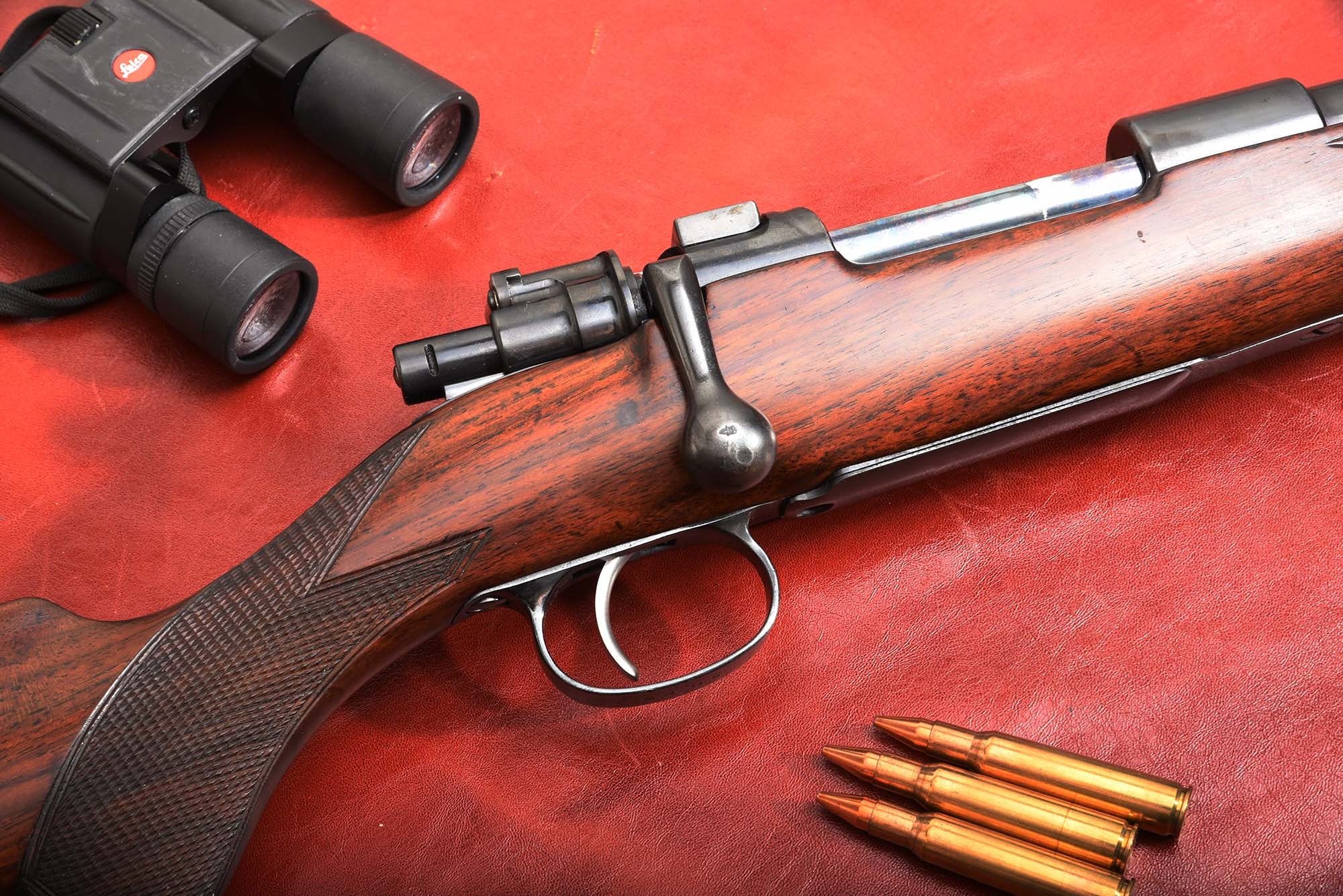carabine: Armi classiche: una carabina John Rigby in calibro
.275 Rigby costruita su azione Mauser 1898