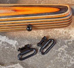 Test: Tikka T3x Arctic in calibro .308 Winchester, una carabina bolt-action per cacciare in ambienti estremi Attacchi per la cinghia sulla Tikka T3x Arctic