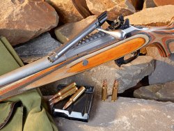 Test: Tikka T3x Arctic in calibro .308 Winchester, una carabina bolt-action per cacciare in ambienti estremi Otturatore della carabina T3x di Tikka