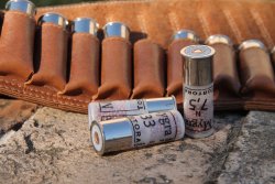 Baschieri & Pellagri Mygra Tortora Il bossolo trasparente lascia vedere i pallini in piombo ramato della cartuccia Baschieri & Pellagri