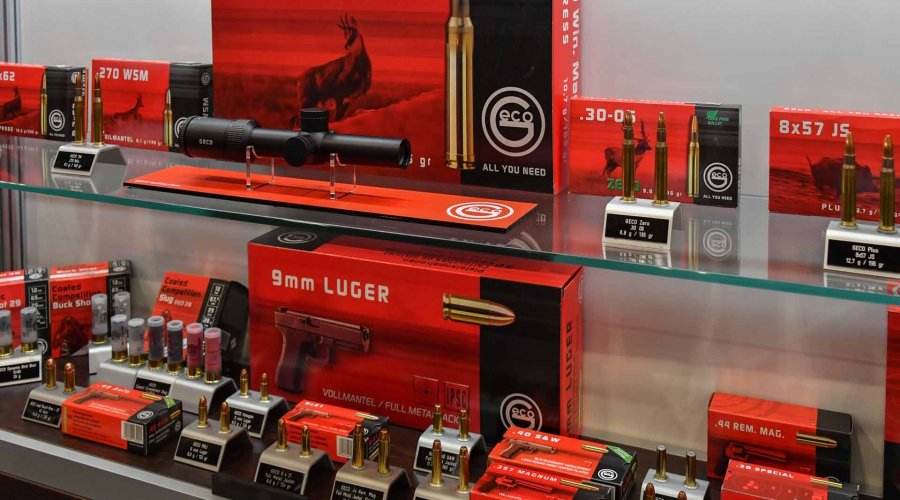 Confezioni di munizioni GECO allo stand RUAG