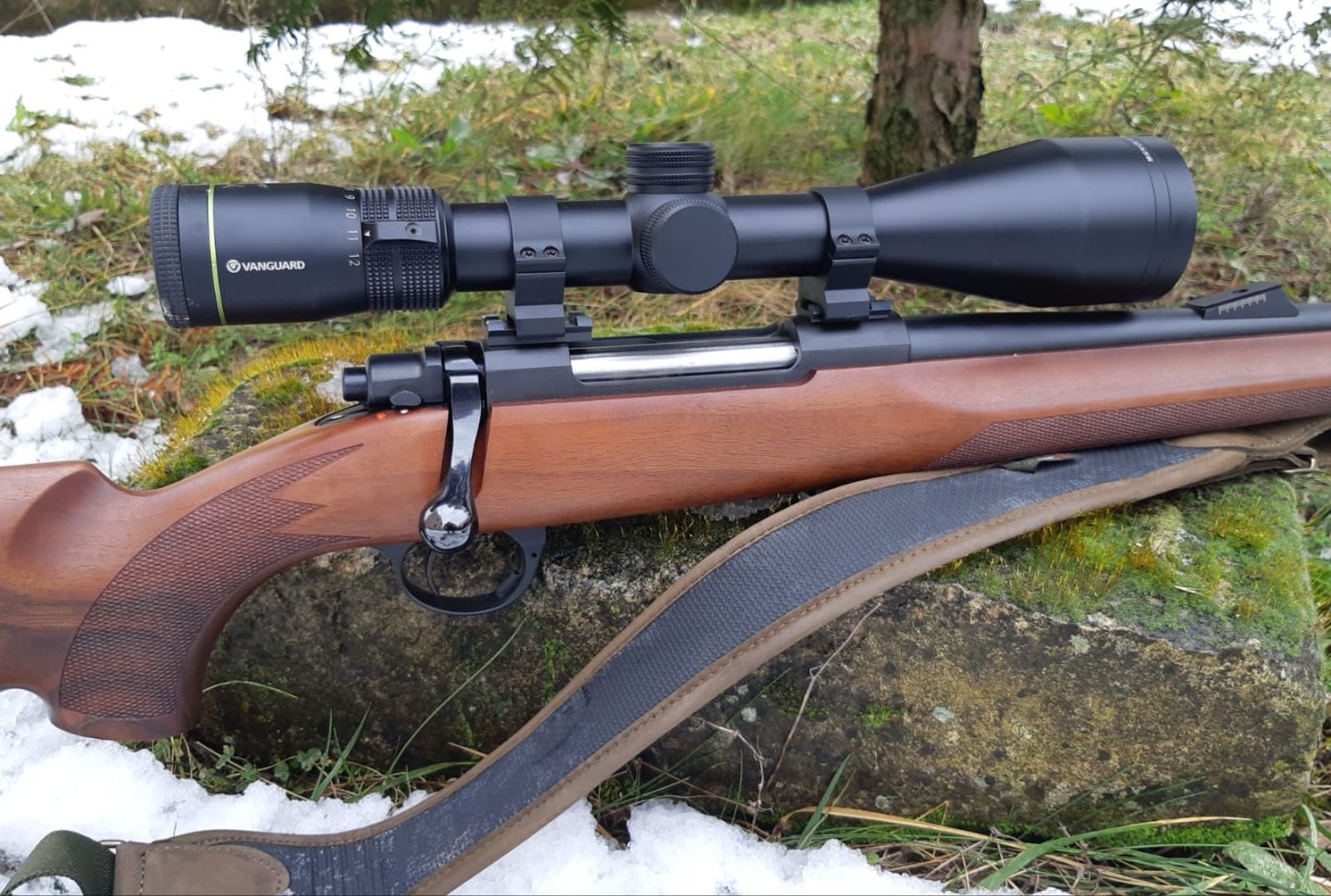 Cannocchiale Vanguard Endeavor RS IV su carabina Sabatti Rover in calibro .308 Winchester