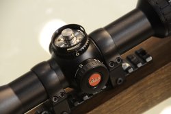 Leica Magnus 2.4 - 16x5  Leica Magnus 2.4 - 16x5