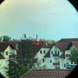 Campanile a distanza di 1431 metri con Minox X-range