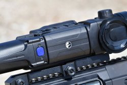 Test: Cannocchiale termico Trail 2 XP50 LRF di Pulsar Comando del cannocchiale Pulsar Trail 2