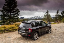 Auto del cacciatore 2014 Jeep Compass Limited Auto del cacciatore 2014 Jeep Compass Limited