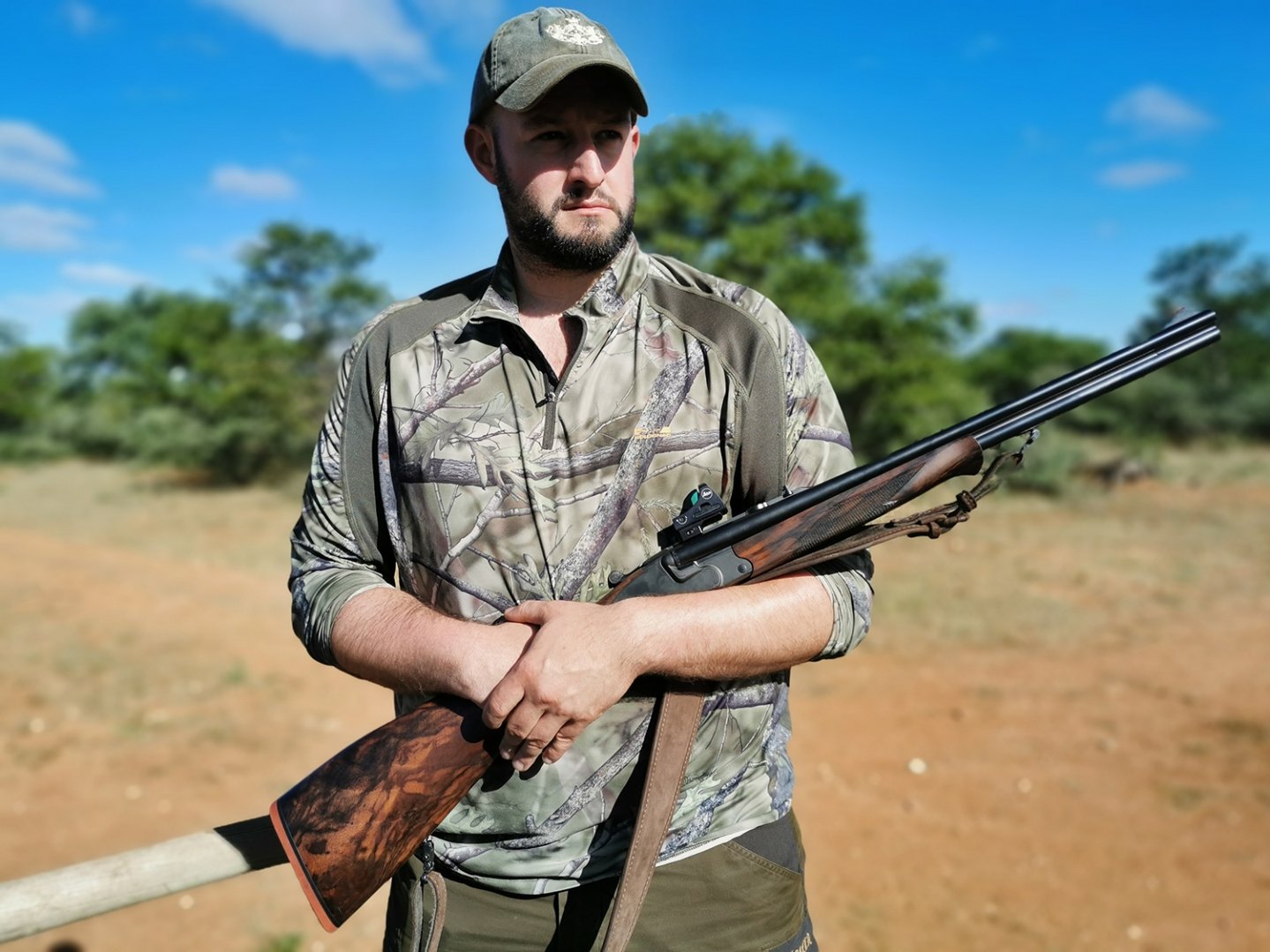 Report: Caccia in battuta in Sudafrica – quali armi, munizioni e ottiche usare? Cacciatore con Krieghoff Optima