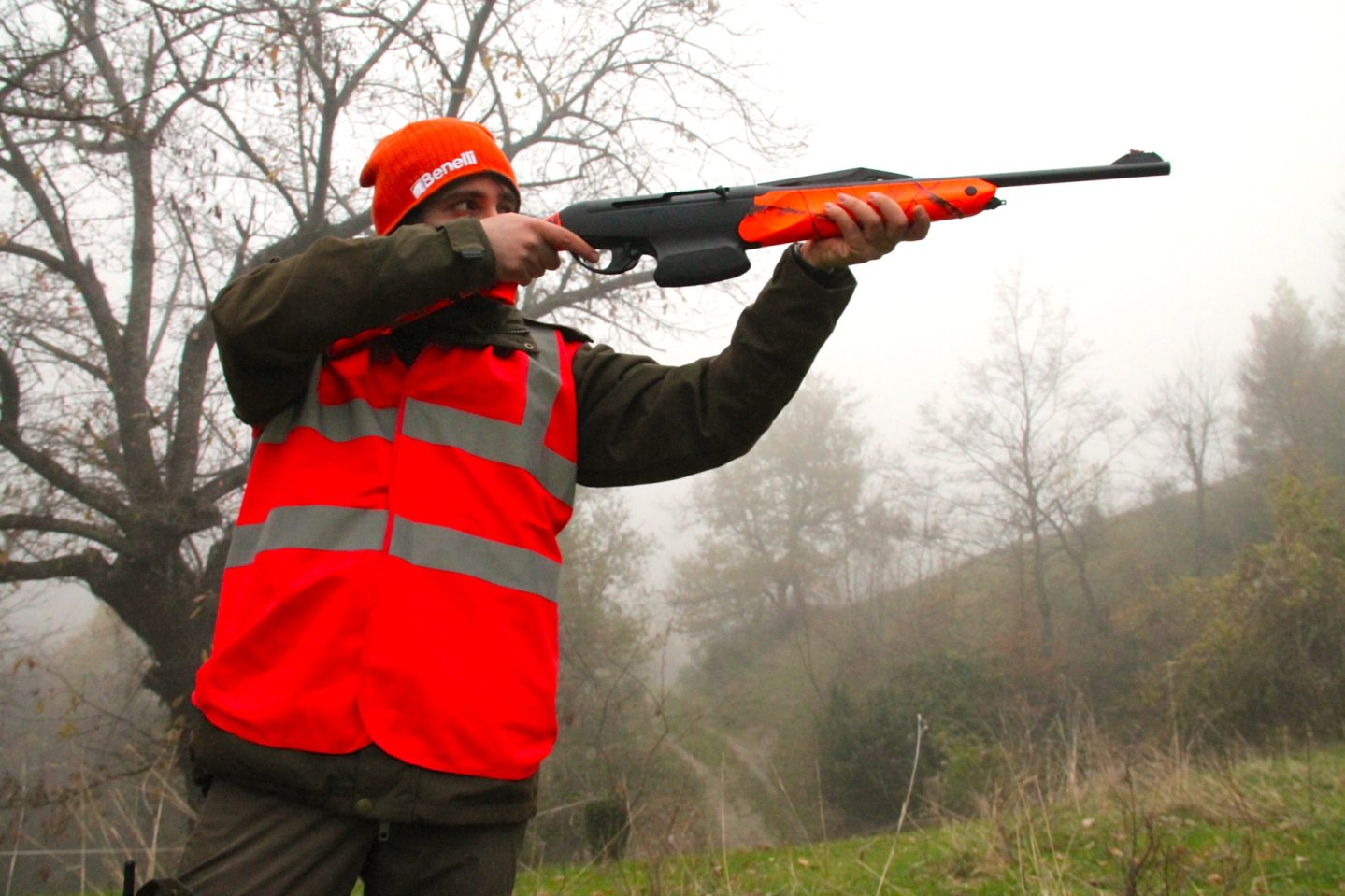 A caccia con il Benelli Argo E Battue A caccia con il Benelli Argo E Battue
