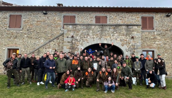 storie-di-caccia: Il terzo anniversario dei Romantic Hunters, festeggiato con un incontro a Cortona (AR) il 9 marzo 2024