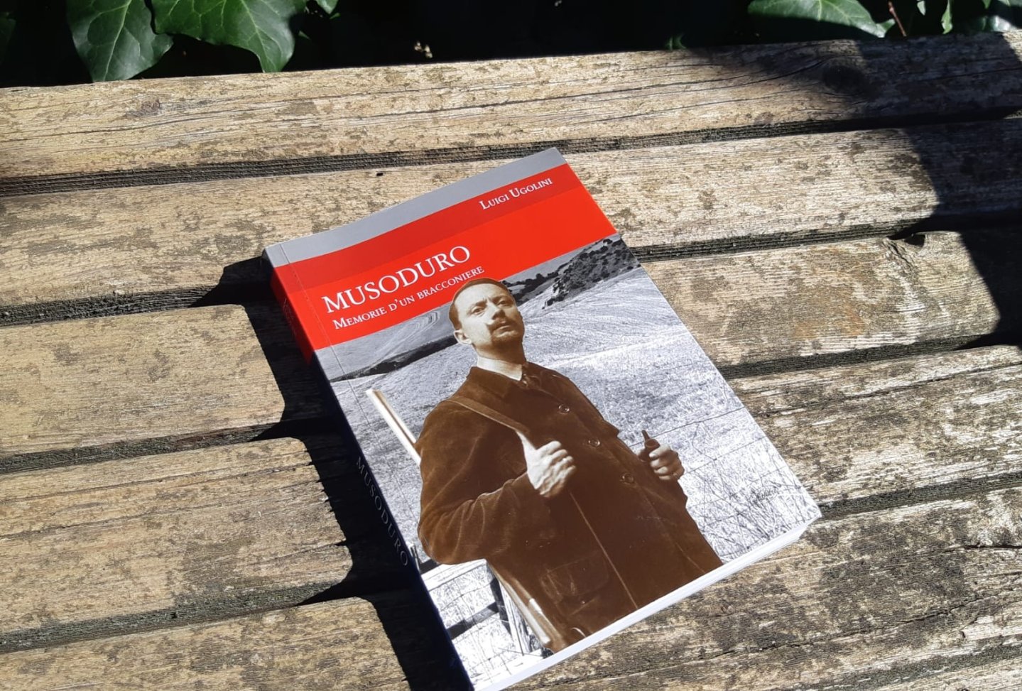 Musoduro Memorie d'un bracconiere, Luigi Ugolini Libro Musoduro. Memorie d'un bracconiere. Luigi Ugolini.
