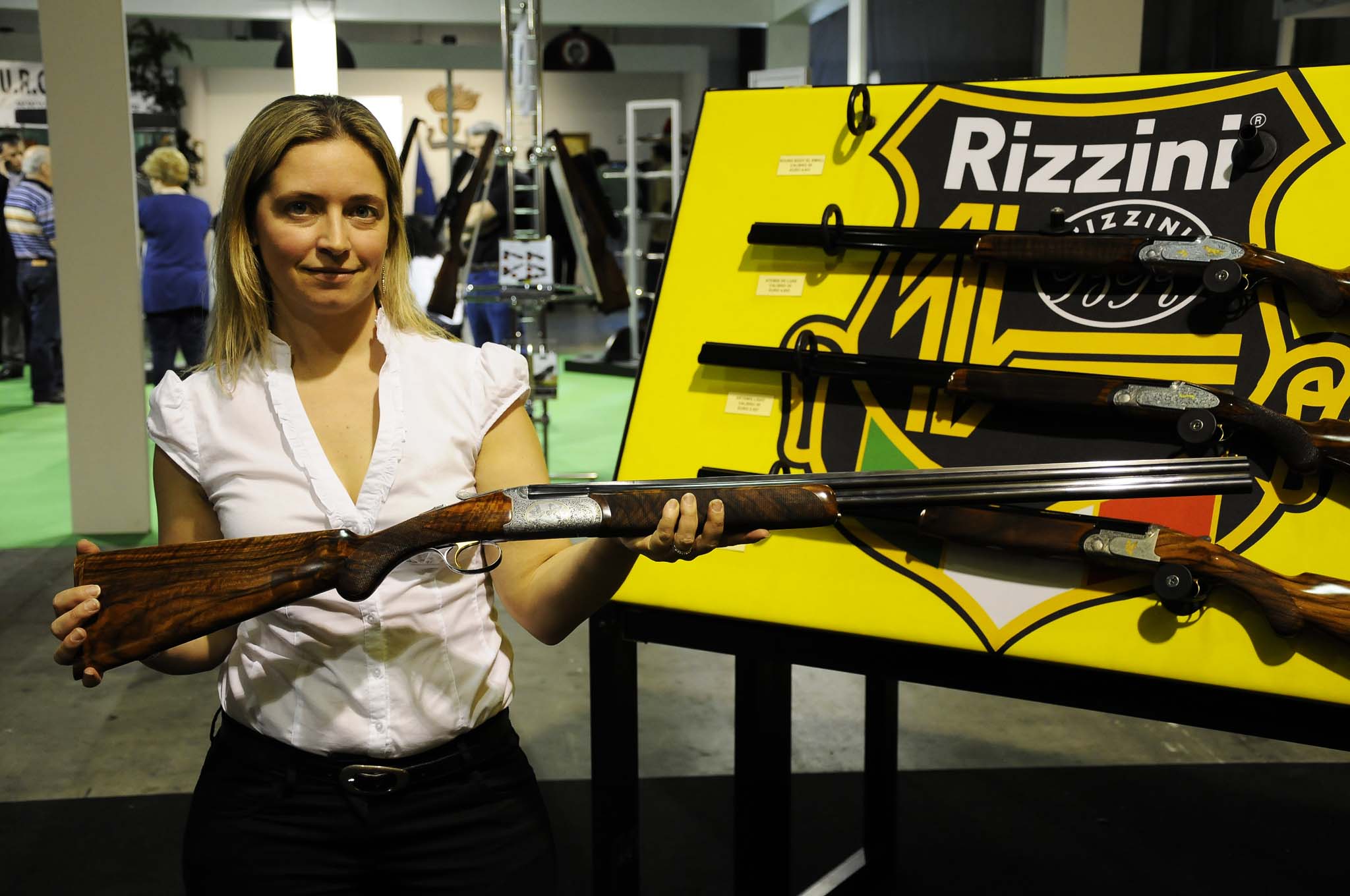 caccia: Rizzini Round Body EL
