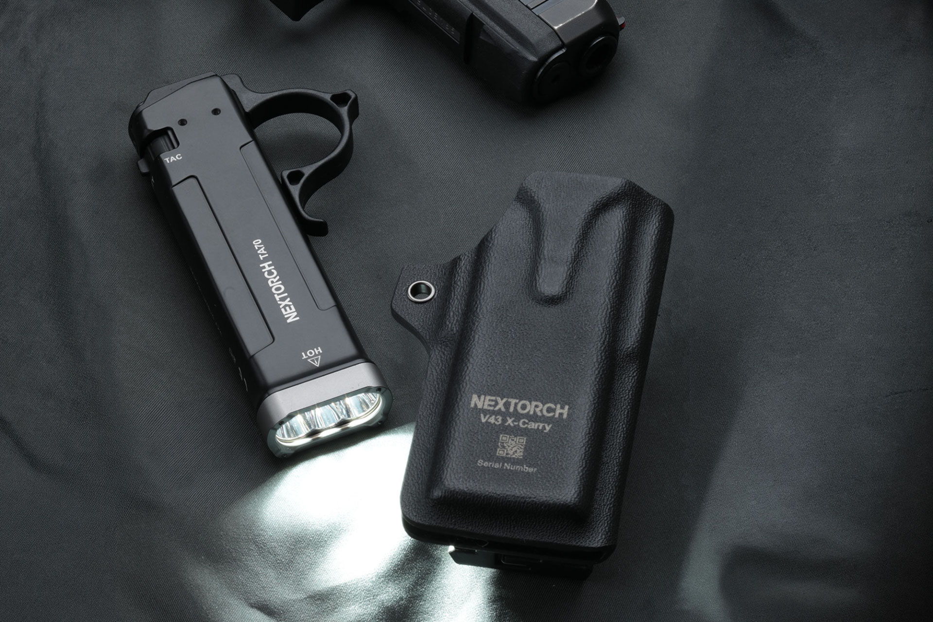 nextorch: Nextorch TA70: una torcia tattica ultrasottile che eroga fino a 3.500 lumen