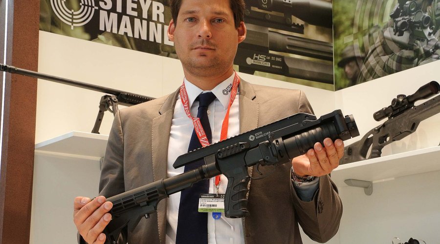 Steyr Mannlicher GL-40 Steyr Mannlicher GL-40