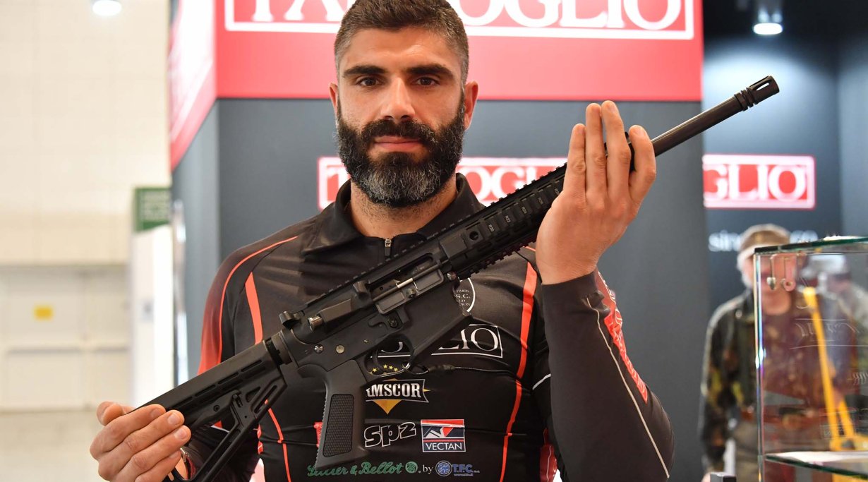 Tanfoglio Black rifle con astina carbine