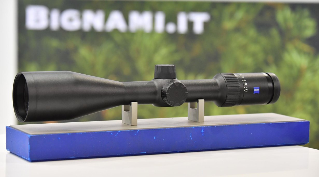 Bignami esponeva il nuovo cannocchiale Zeiss Conquest V4 6-24x50