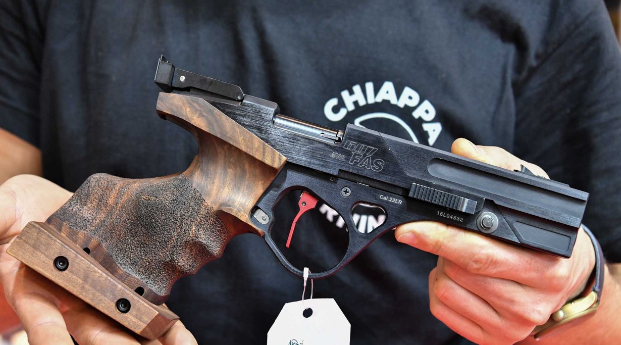 Chiappa FAS 6007 presentata in fiera