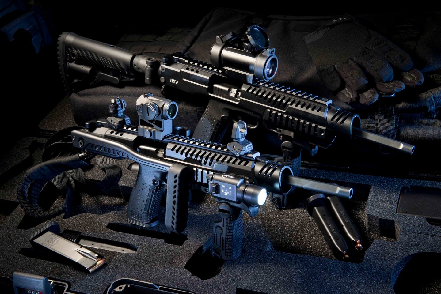 Arsenal Firearms LRC-2 La Arsenal Firearms offre il sistema di conversione in carabina LRC-2 per la pistola semi-automatica AF-1 "Strike One"