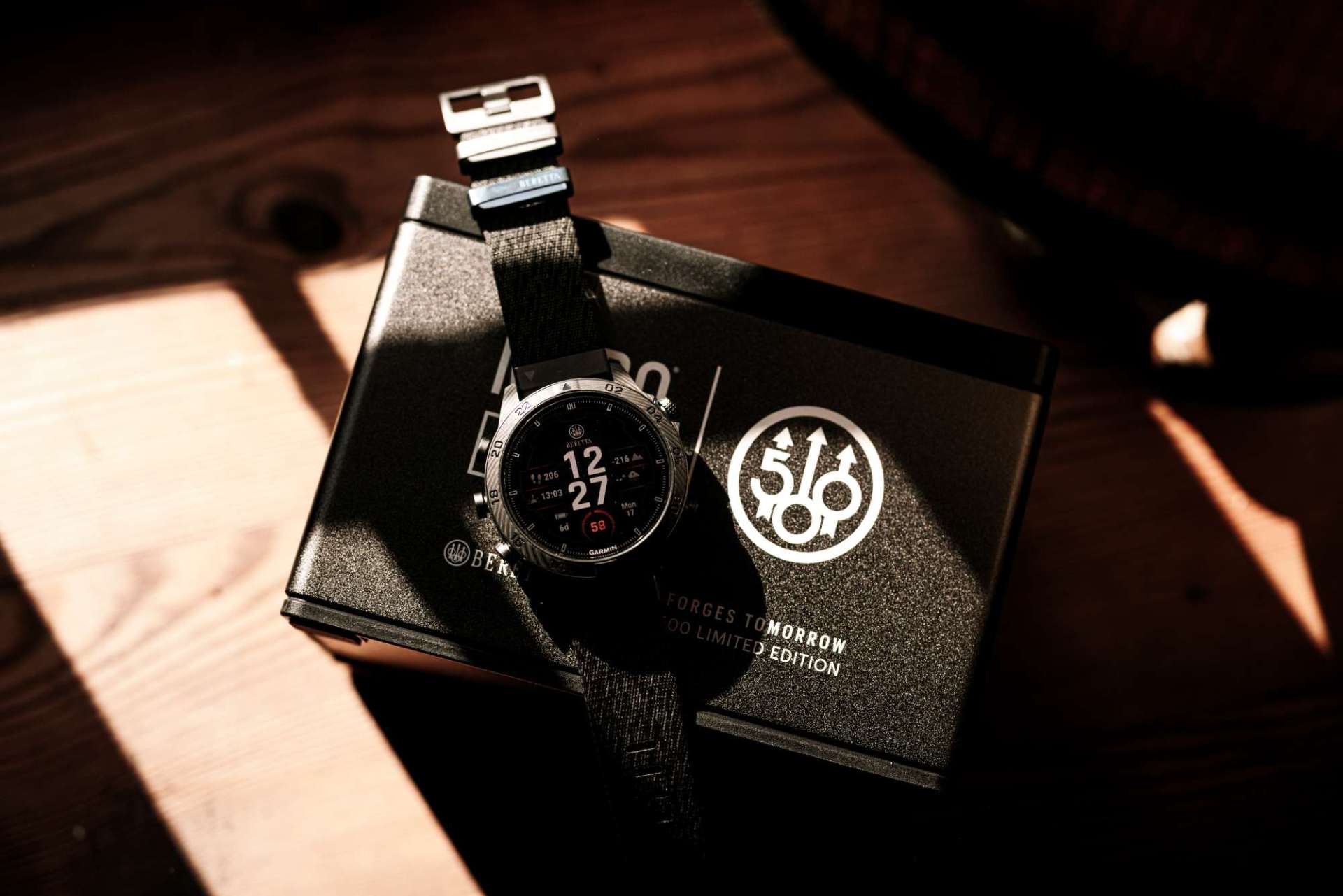 beretta: Beretta e Garmin presentano lo smartwatch MARQ Commander (Gen 2) Beretta 500 Limited Edition.