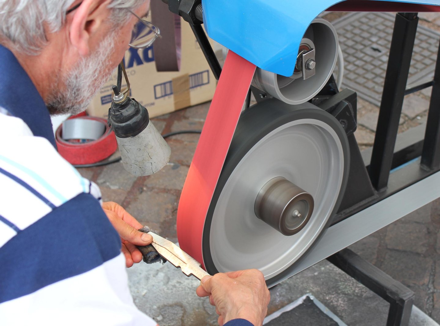 Coltello in festa a Maniago Coltello in festa a Maniago