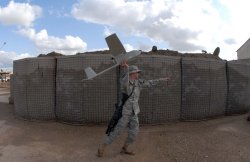 Droni e velivoli militari in Italia: facciamo il punto Lancio di un drone