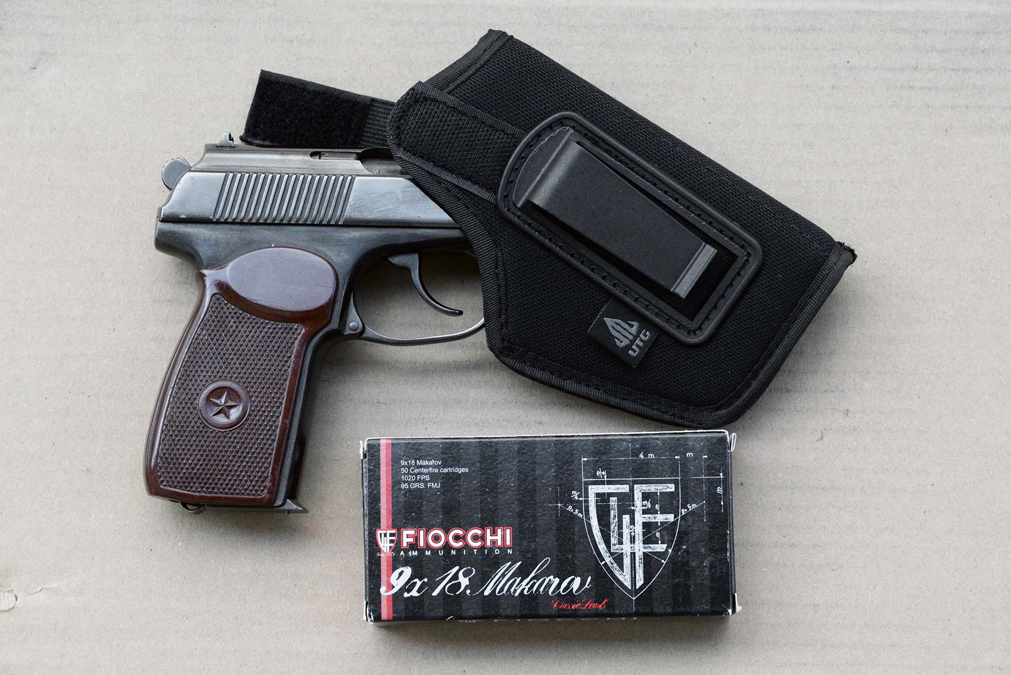 utg-leapers: Fondina UTG Concealed Belt Holster utg-leapers: Fondina UTG Concealed Belt Holster