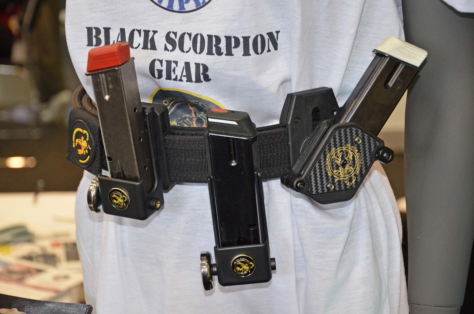 accessori: Portacaricatori magnetici da Hunter & Sniper International