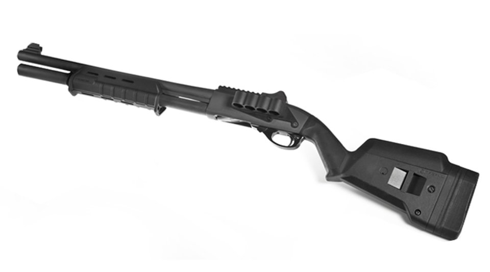 Remington 870 con accessoristica MagPul