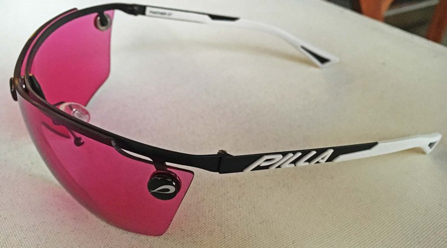 Occhiali Pilla Panther con lente rosa